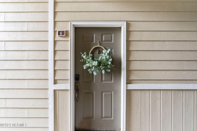 Discover your ideal home in this bright and spacious 3-bedroom on Crow Creek Golf Club in North Carolina - for sale on GolfHomes.com, golf home, golf lot