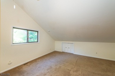 Fresh and clean END unit and ready for you to move right in! on Minerals Golf Club in New Jersey - for sale on GolfHomes.com, golf home, golf lot
