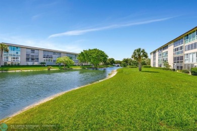Location, Location, Location!
Yes, it still holds on Wynmoor Golf Course in Florida - for sale on GolfHomes.com, golf home, golf lot