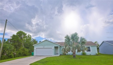 NO HOA o SPRING TRAINING HEAVEN o MINUTES TO GULF BEACHES
Live on Riverwood Golf Club in Florida - for sale on GolfHomes.com, golf home, golf lot