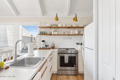 ''Ships & Giggles'' may be just the island retreat you've been on Bald Head Island Golf Club in North Carolina - for sale on GolfHomes.com, golf home, golf lot