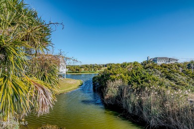 Your Coastal Paradise Awaits in Bald Head Island! Step into this on Bald Head Island Golf Club in North Carolina - for sale on GolfHomes.com, golf home, golf lot