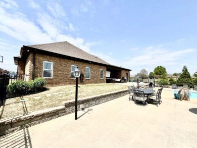 Absolutely stunning home with 4081 square feet under roof, 3300 on Dyersburg Country Club At The Farms in Tennessee - for sale on GolfHomes.com, golf home, golf lot