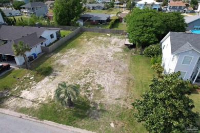3356 Edgewater Dr, Gulf Breeze, FL 32563 Offered at: $225,000 on Tiger Point Golf and Country Club in Florida - for sale on GolfHomes.com, golf home, golf lot