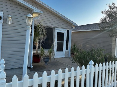 If you've been searching for a move-in ready patio villa with on The Links of Spruce Creek in Florida - for sale on GolfHomes.com, golf home, golf lot