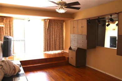 Bring your buyers! This townhouse offers incredible potential on  in Florida - for sale on GolfHomes.com, golf home, golf lot