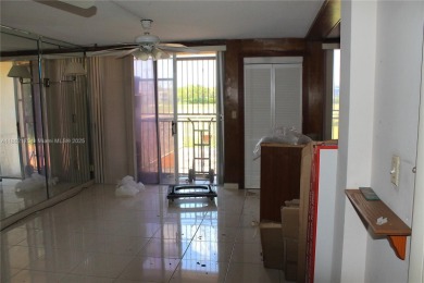Bring your buyers! This townhouse offers incredible potential on  in Florida - for sale on GolfHomes.com, golf home, golf lot