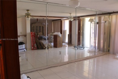 Bring your buyers! This townhouse offers incredible potential on  in Florida - for sale on GolfHomes.com, golf home, golf lot