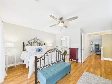 Beautifully Renovated Lakefront Condo in Bluewater Bay
Enjoy on Golf Club at Bluewater Bay Resort in Florida - for sale on GolfHomes.com, golf home, golf lot