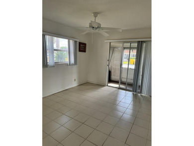 Corner 2/2 Villa, no one above or below you. Light & bright on Kings Point Golf -Flanders Way in Florida - for sale on GolfHomes.com, golf home, golf lot