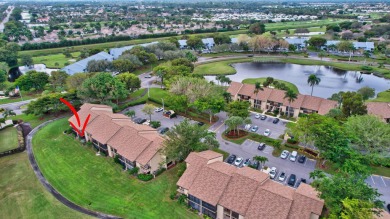 Updated first floor unit. 2 bedrooms, 2 bathrooms. screen on Boca Delray Golf and Country Club in Florida - for sale on GolfHomes.com, golf home, golf lot