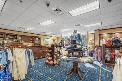 First Floor Unit - Priced to Sell! Enjoy a screened porch with on Hunters Run Golf and Country Club in Florida - for sale on GolfHomes.com, golf home, golf lot