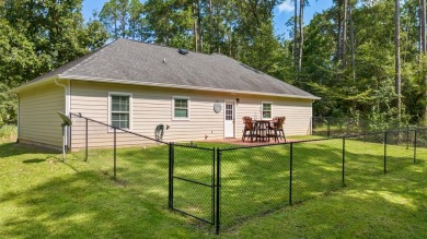 Get ready to fall in love with this charming 3-bed, 2-bath, 1 on Rayburn Country Club in Texas - for sale on GolfHomes.com, golf home, golf lot