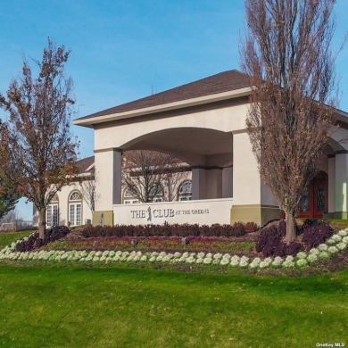 Mirasol Model | Mint Condition | The Greens at Half Hollow - 55+ on The Greens At Half Hollow in New York - for sale on GolfHomes.com, golf home, golf lot