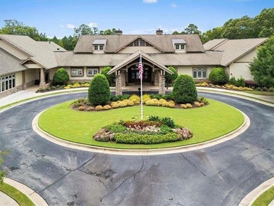Welcome to this beautifully maintained 3BR/2BA, 1,937 sq ft on The Fairways at Laurel Canyon in Georgia - for sale on GolfHomes.com, golf home, golf lot