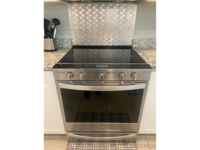 FURNITURE STAYS IF DESIRED!! Welcome to your dream home in the on Sugarmill Woods Golf and Country Club in Florida - for sale on GolfHomes.com, golf home, golf lot