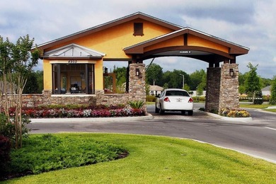 One-owner 2017 home backing to the 2nd fairway of the Arlington on Arlington Ridge Golf Club in Florida - for sale on GolfHomes.com, golf home, golf lot