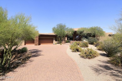 GOLF MEMBERSHIP AVAILABLE - 
This classic desert contemporary is on Desert Mountain Golf Club - Renegade Course in Arizona - for sale on GolfHomes.com, golf home, golf lot