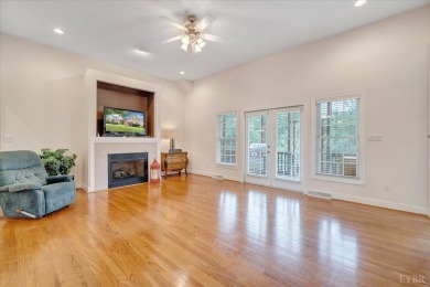 Beautiful one-level home in sought after Somerset Meadows on London Downs Golf Club in Virginia - for sale on GolfHomes.com, golf home, golf lot