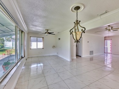 *Impact Windows**Bright & Airy**55 Plus Community*--Welcome to on Leisureville Community Association in Florida - for sale on GolfHomes.com, golf home, golf lot