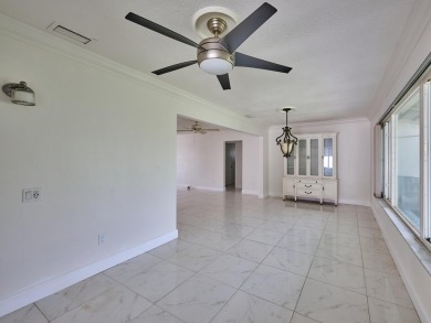 *Impact Windows**Bright & Airy**55 Plus Community*--Welcome to on Leisureville Community Association in Florida - for sale on GolfHomes.com, golf home, golf lot