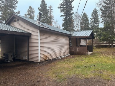 This is a charming 3 bedroom; 1.5 bathroom ranch style home on Meadow Lake Golf Resort in Montana - for sale on GolfHomes.com, golf home, golf lot