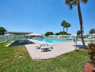 *Impact Windows**Bright & Airy**55 Plus Community*--Welcome to on Leisureville Community Association in Florida - for sale on GolfHomes.com, golf home, golf lot