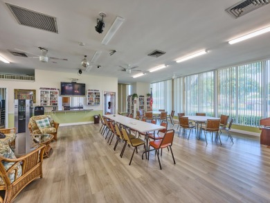 *Impact Windows**Bright & Airy**55 Plus Community*--Welcome to on Leisureville Community Association in Florida - for sale on GolfHomes.com, golf home, golf lot