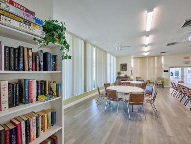 *Impact Windows**Bright & Airy**55 Plus Community*--Welcome to on Leisureville Community Association in Florida - for sale on GolfHomes.com, golf home, golf lot