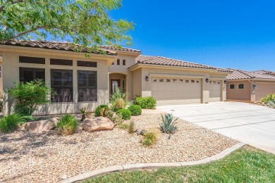 Stunning Sun River Retreat! Welcome to your dream home in on Sunriver Golf Club in Utah - for sale on GolfHomes.com, golf home, golf lot