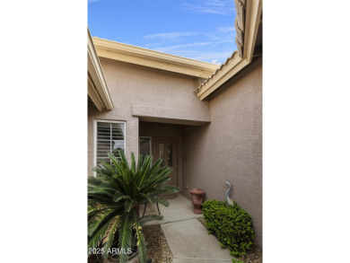 True 3BR, 2BA Trova model with a den in the highly desirable on Sun Lakes Country Club in Arizona - for sale on GolfHomes.com, golf home, golf lot