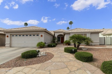 Updated 2BR, 2.5BA expanded Palacia model close to the clubhouse on Oakwood Golf Club  in Arizona - for sale on GolfHomes.com, golf home, golf lot