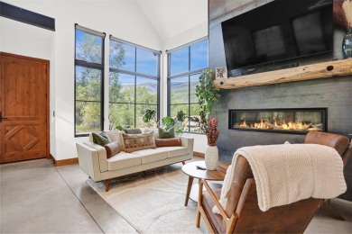This 4-bedroom, 4-bath, 2,892 sq ft residence is a rare find in on Raven Golf Club At Three Peaks in Colorado - for sale on GolfHomes.com, golf home, golf lot