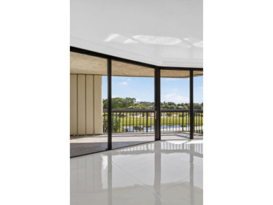 Exquisitely renovated 3BR/2BA condo over looking the new on The President Country Club in Florida - for sale on GolfHomes.com, golf home, golf lot