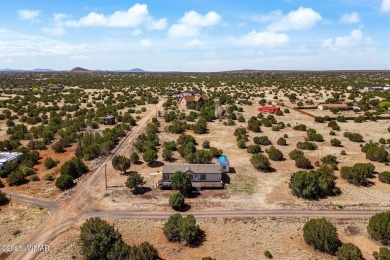 POTENTIAL FOR EXPANSION OR INVESTMENT - Enjoy the space and on Silver Creek Golf Club in Arizona - for sale on GolfHomes.com, golf home, golf lot
