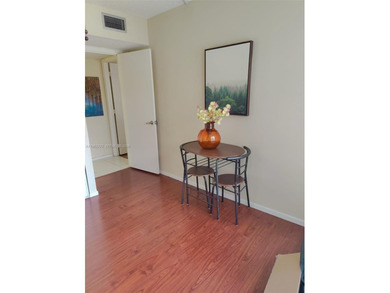 Apartment located in a convenient area, close to schools and on Inverrary Country Club in Florida - for sale on GolfHomes.com, golf home, golf lot