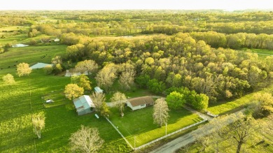Wake Lane is located just outside of town in Willow Springs on Willow Springs Municipal Golf Course in Missouri - for sale on GolfHomes.com, golf home, golf lot