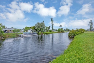 NEW OVERSIZED pool cage just installed in this fully fenced in 3 on Rotonda Golf and Country Club The Hills Course in Florida - for sale on GolfHomes.com, golf home, golf lot