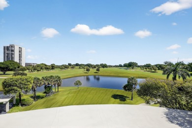 Exquisitely renovated 3BR/2BA condo over looking the new on The President Country Club in Florida - for sale on GolfHomes.com, golf home, golf lot