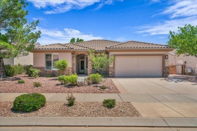 Amazing 2bed/2bath home in the Sun River community being sold on Sunriver Golf Club in Utah - for sale on GolfHomes.com, golf home, golf lot