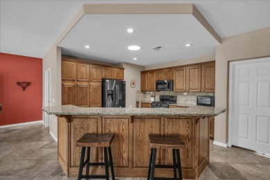 Amazing 2bed/2bath home in the Sun River community being sold on Sunriver Golf Club in Utah - for sale on GolfHomes.com, golf home, golf lot