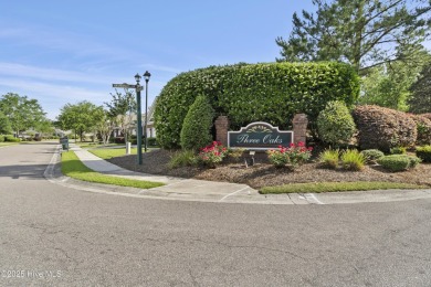 Welcome to this stunning end unit townhome in the Magnolia on Magnolia Greens Golf Plantation in North Carolina - for sale on GolfHomes.com, golf home, golf lot