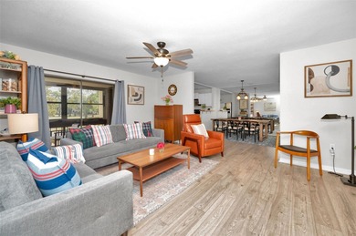 Move-In Ready Turnkey 3/2 Condo in the Heart of Oldsmar! You on East Lake Woodlands Country Club in Florida - for sale on GolfHomes.com, golf home, golf lot