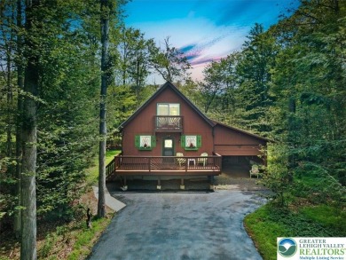 Charming Chalet in Pocono Farms Country Club. Welcome to this on Pocono Farms Country Club in Pennsylvania - for sale on GolfHomes.com, golf home, golf lot