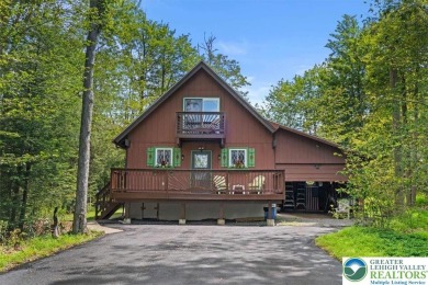 Charming Chalet in Pocono Farms Country Club. Welcome to this on Pocono Farms Country Club in Pennsylvania - for sale on GolfHomes.com, golf home, golf lot