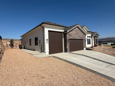 COMPLETED NEW CONSTRUCTION! Nestled above Sunbrook golf course on Sunbrook Golf Course in Utah - for sale on GolfHomes.com, golf home, golf lot