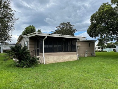Welcome to the Zellwood Station 55+ Golf Community! New A/C on Zellwood Station Country Club in Florida - for sale on GolfHomes.com, golf home, golf lot