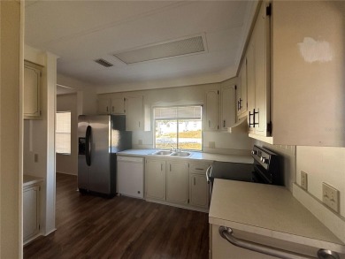 Welcome to the Zellwood Station 55+ Golf Community! New A/C on Zellwood Station Country Club in Florida - for sale on GolfHomes.com, golf home, golf lot