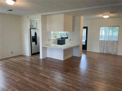 Welcome to the Zellwood Station 55+ Golf Community! New A/C on Zellwood Station Country Club in Florida - for sale on GolfHomes.com, golf home, golf lot