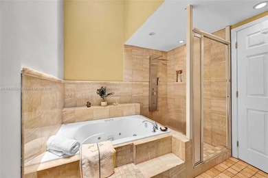 FABULOUS GOLF COURSE/LAKE/POOL GEM IN THE HIGHLY SOUGHT-AFTER on Jacaranda Golf Club in Florida - for sale on GolfHomes.com, golf home, golf lot